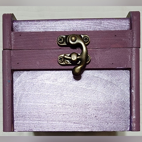 Jewelry/keepsake box - Picture 2 of 2